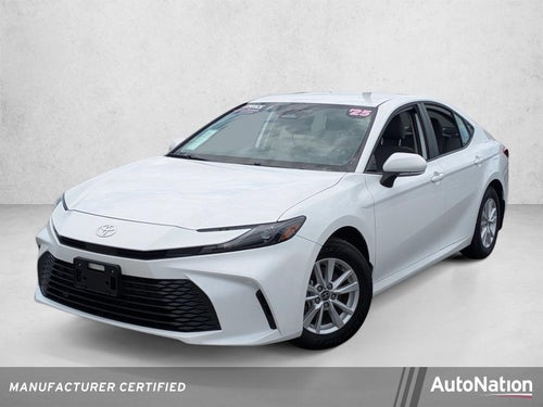 2025 Toyota Camry LE AWD (Natl)
