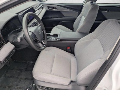 2025 Toyota Camry LE AWD (Natl)