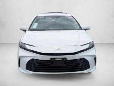 2025 Toyota Camry LE AWD (Natl)