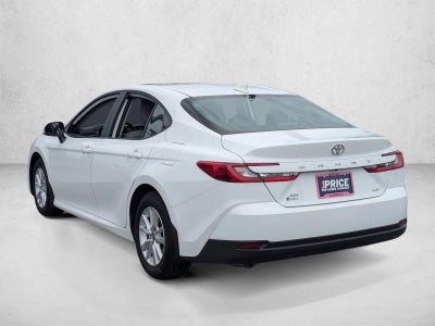 2025 Toyota Camry LE AWD (Natl)