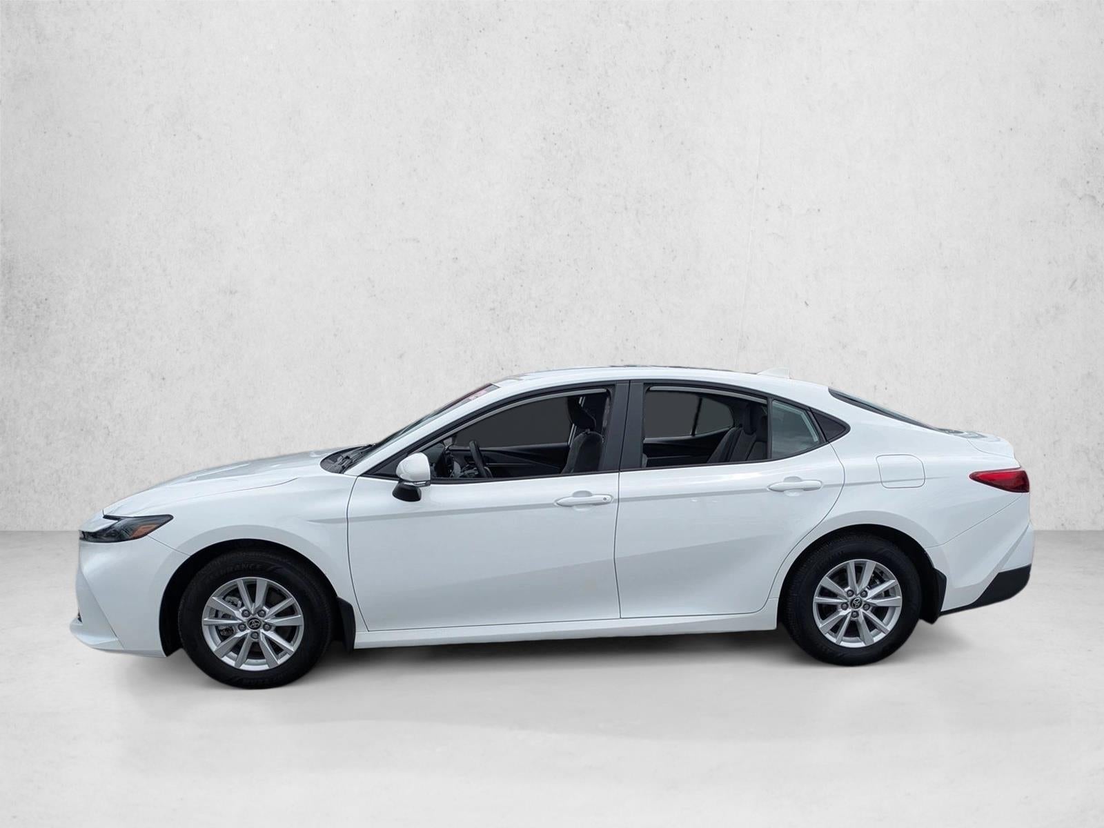 2025 Toyota Camry LE AWD (Natl)