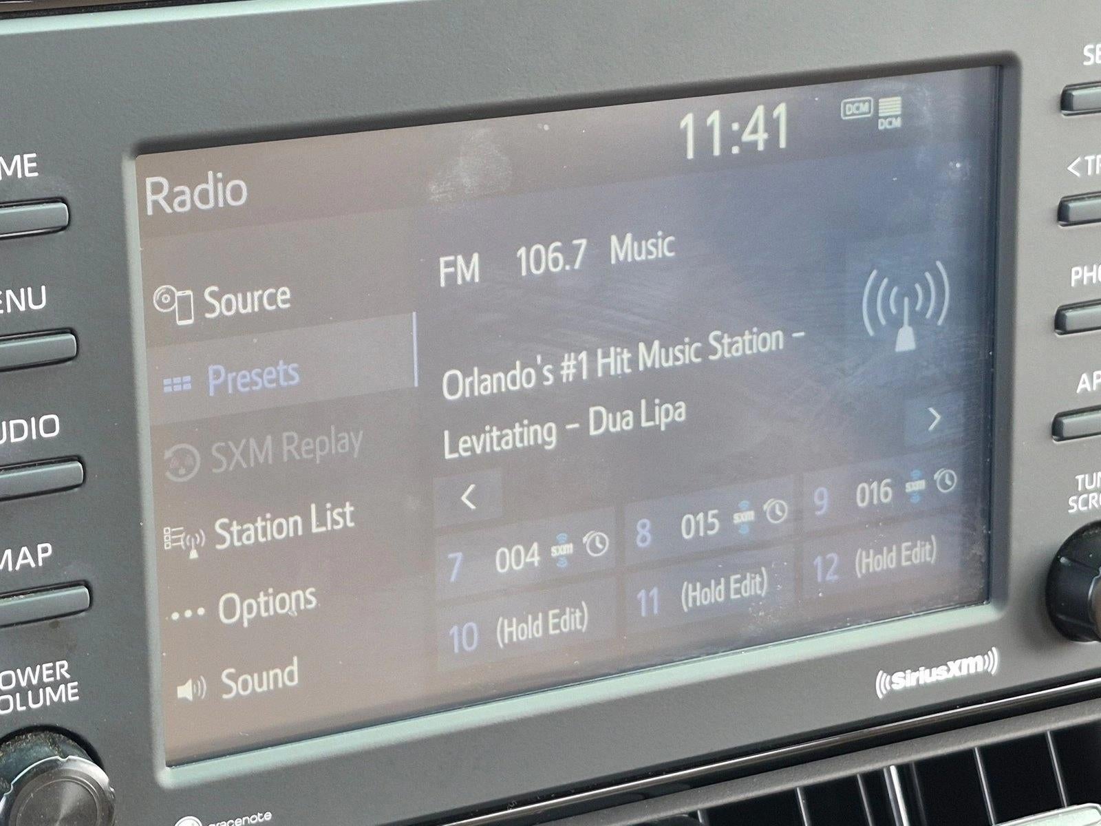 2021 Toyota RAV4 Hybrid XLE AWD (Natl)