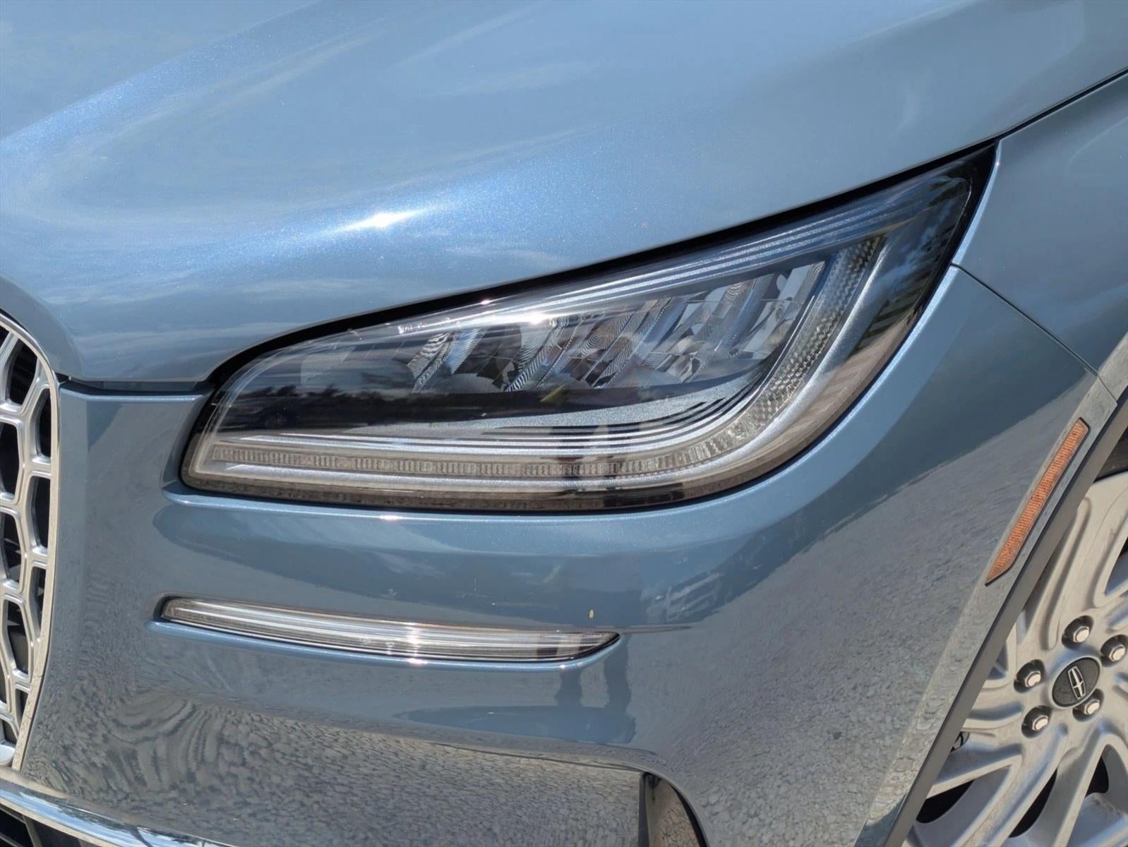 2023 Lincoln Corsair Standard FWD