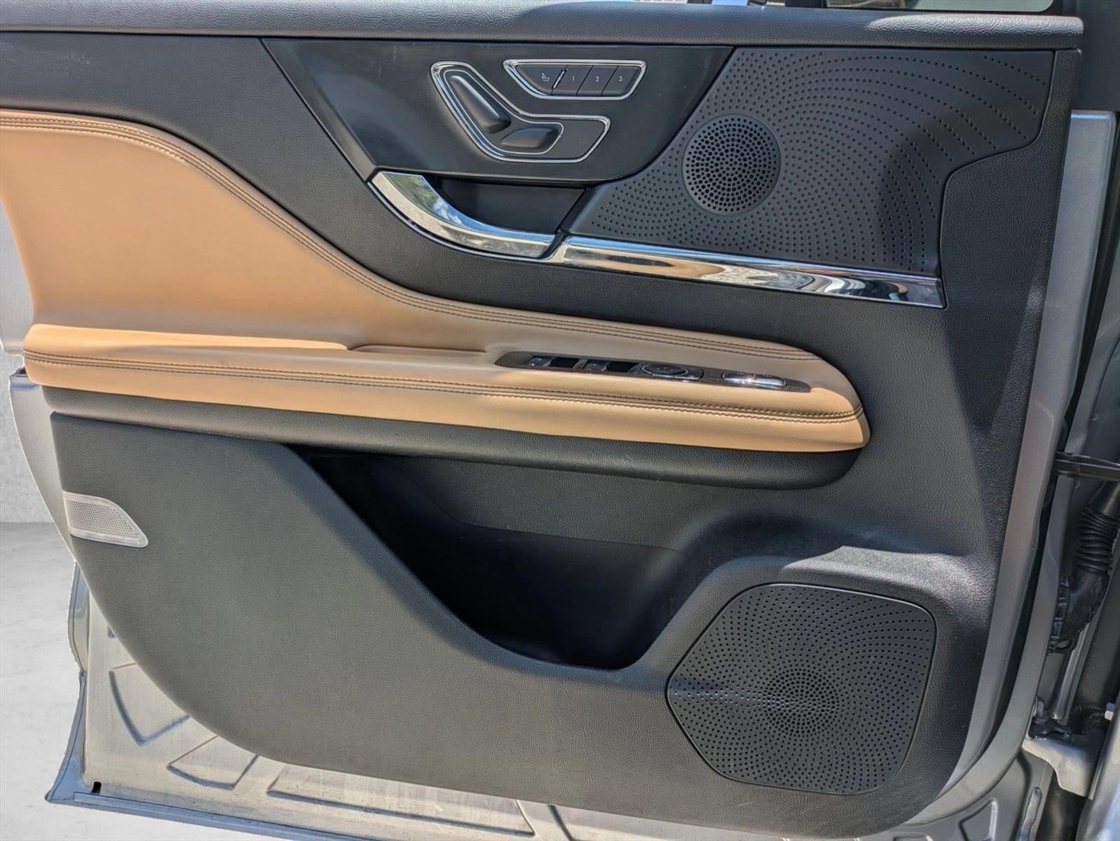 2023 Lincoln Corsair Reserve FWD