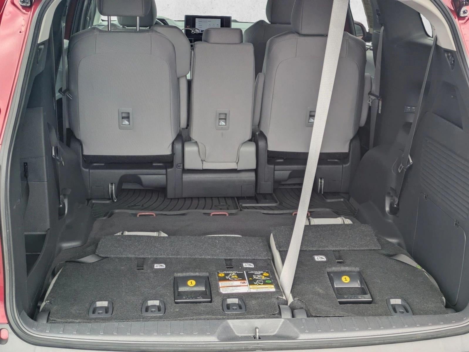 2025 Toyota Sienna LE AWD 8-Passenger (Natl)