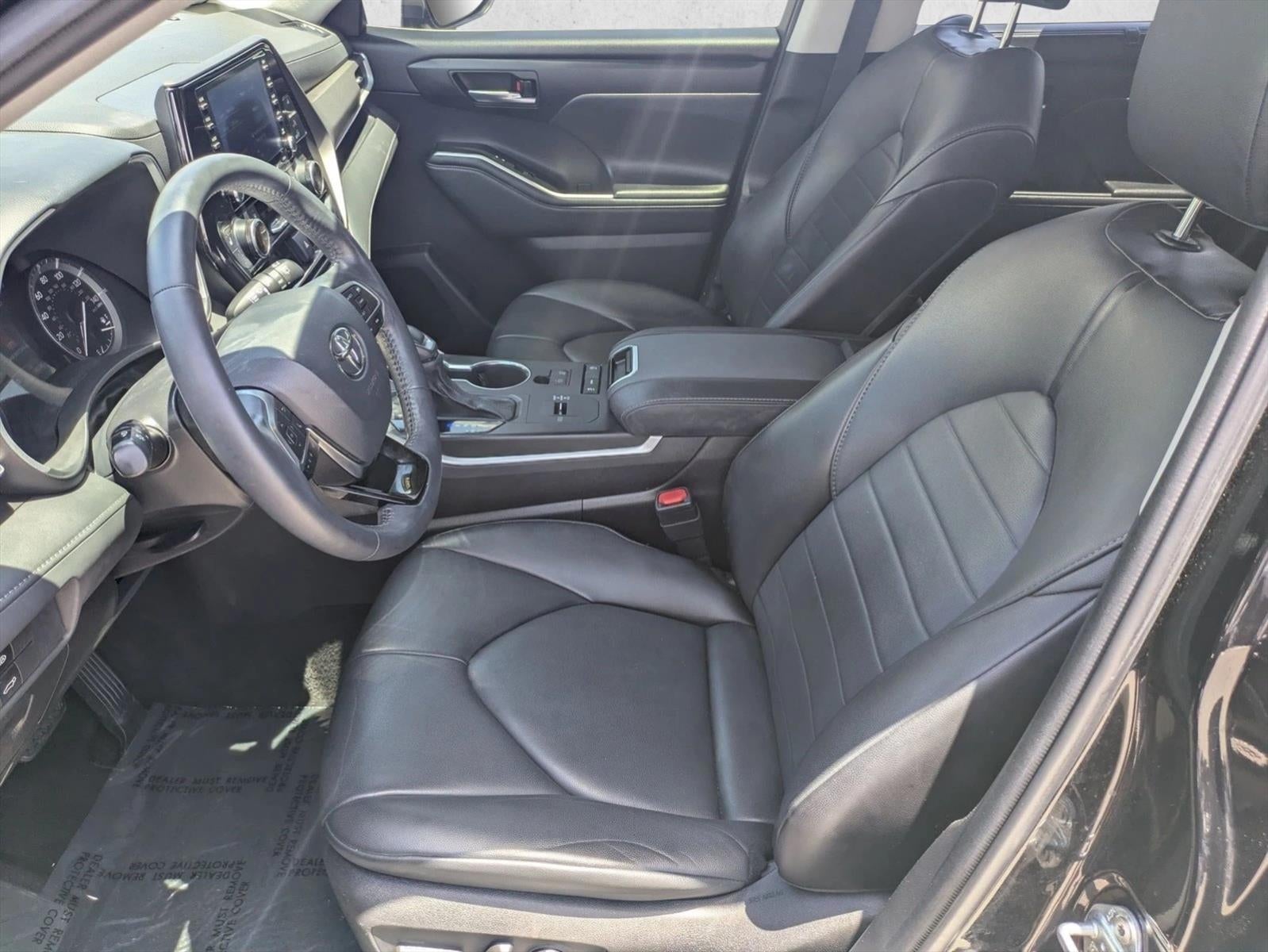 2021 Toyota Highlander XLE FWD (Natl)