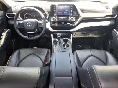 2021 Toyota Highlander XLE FWD (Natl)