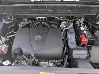 2021 Toyota Highlander XLE FWD (Natl)