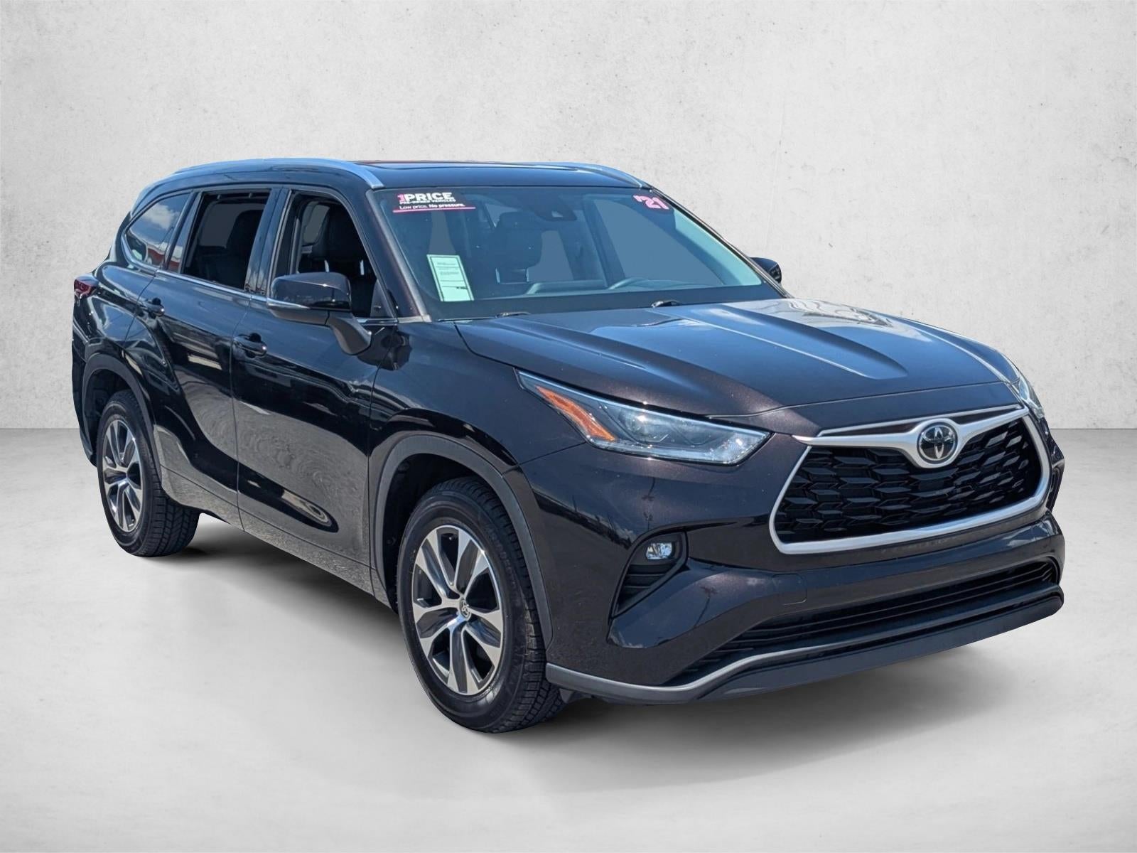 2021 Toyota Highlander XLE FWD (Natl)