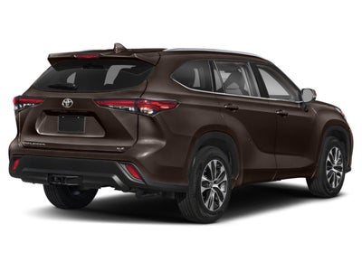 2021 Toyota Highlander XLE FWD (Natl)