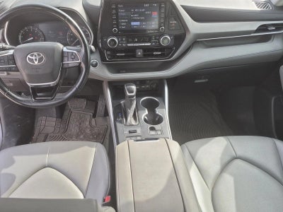 2021 Toyota Highlander XLE AWD (Natl)