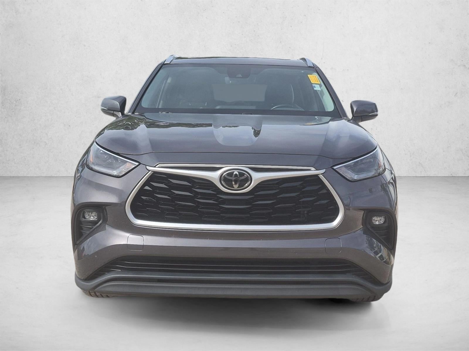 2021 Toyota Highlander XLE AWD (Natl)