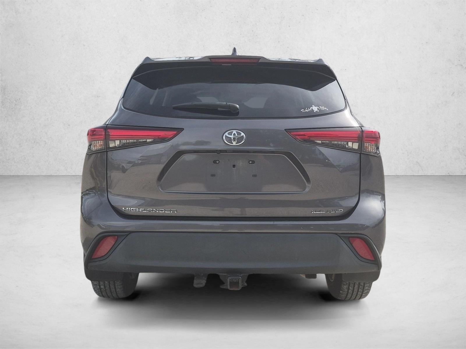 2021 Toyota Highlander XLE AWD (Natl)