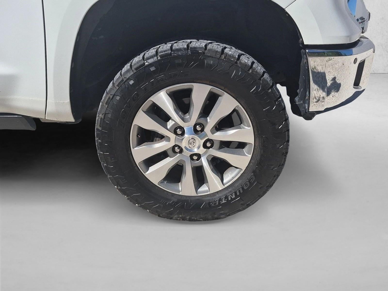 2017 Toyota Tundra 2WD 2WD Limited CrewMax 5.5' Bed 5.7L FFV (GS)