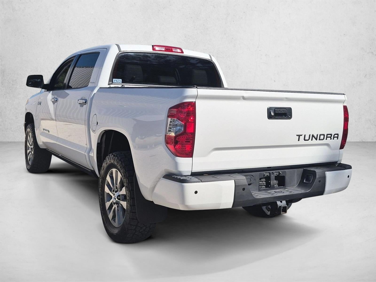 2017 Toyota Tundra 2WD 2WD Limited CrewMax 5.5' Bed 5.7L FFV (GS)