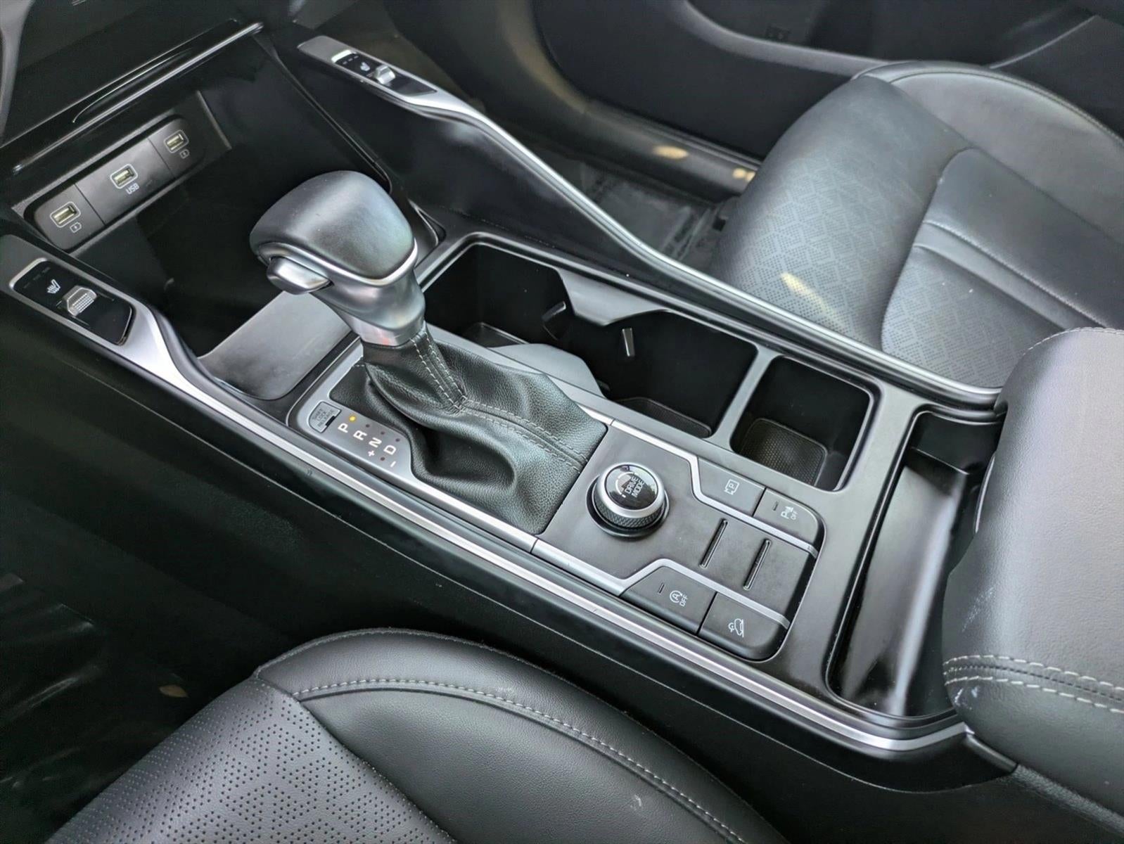 2022 Kia Sorento S FWD