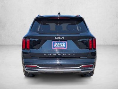 2022 Kia Sorento S FWD