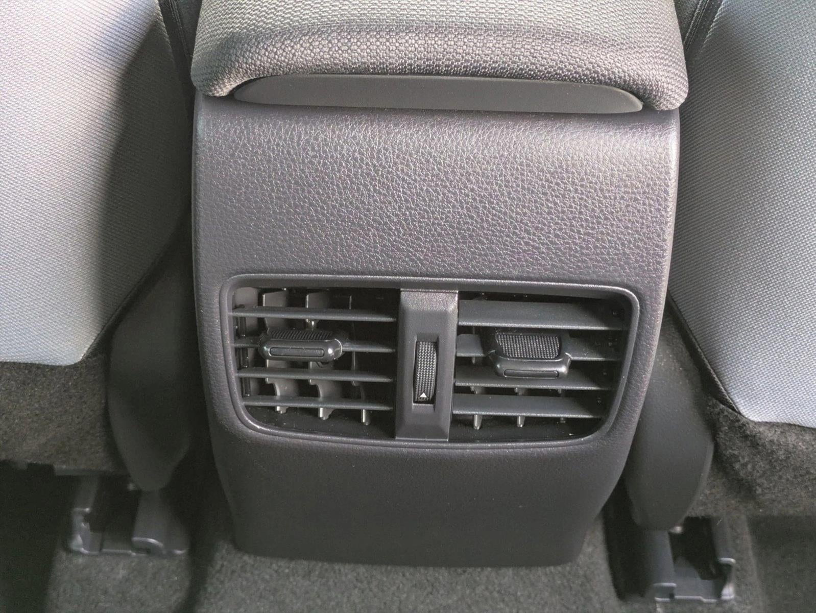 2025 Toyota Corolla Cross Hybrid S 4WD (Natl)