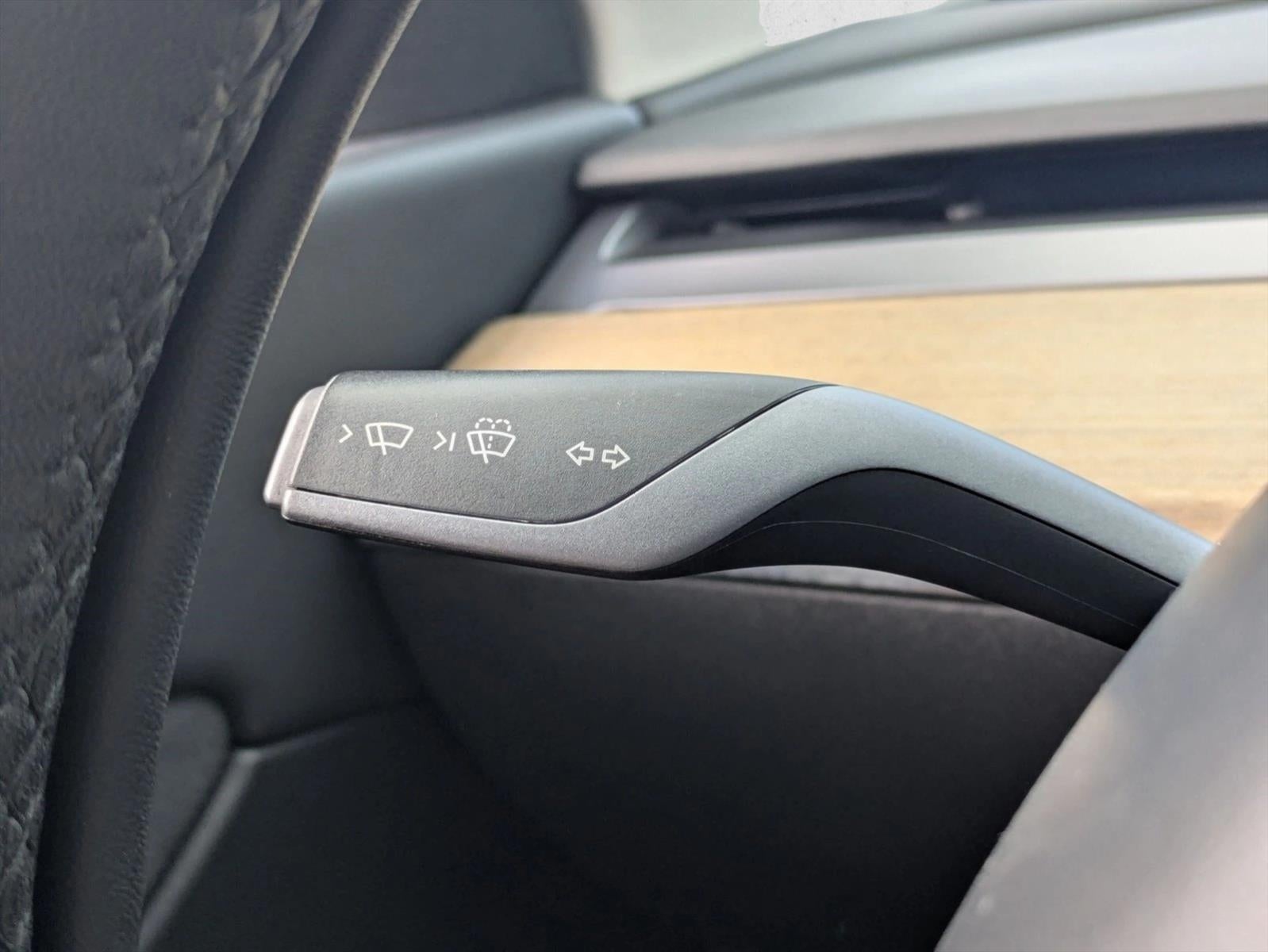 2022 Tesla Model Y Long Range AWD