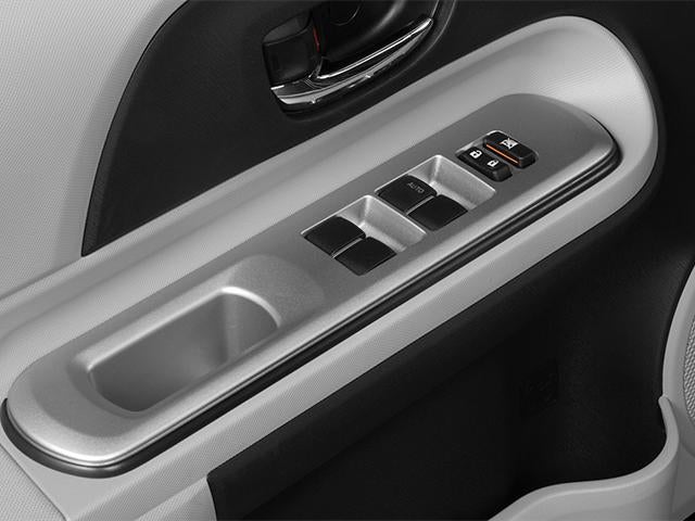 2013 Toyota Prius c 5dr HB Two (Natl)