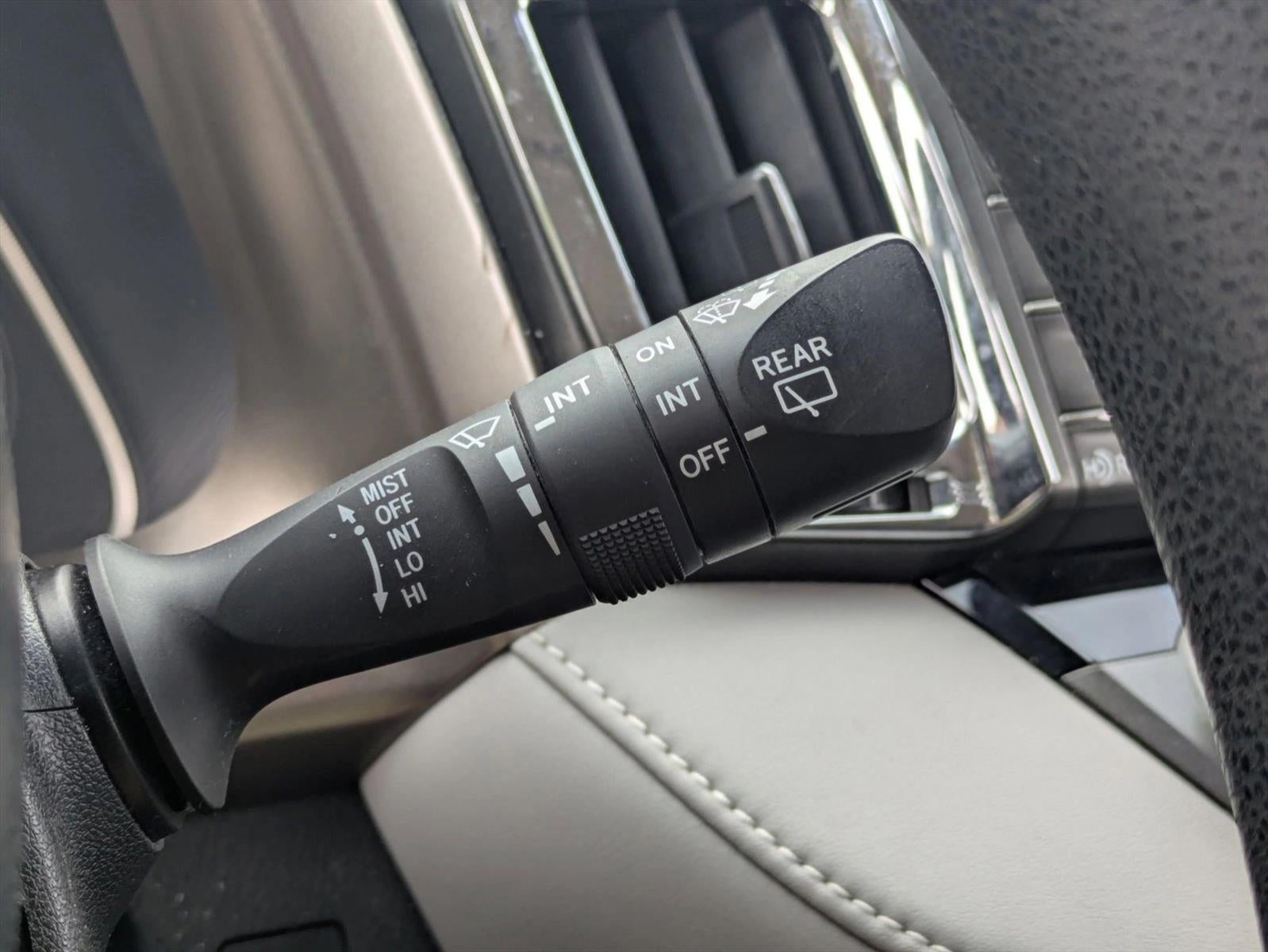 2015 Toyota RAV4 FWD 4dr XLE (GS)