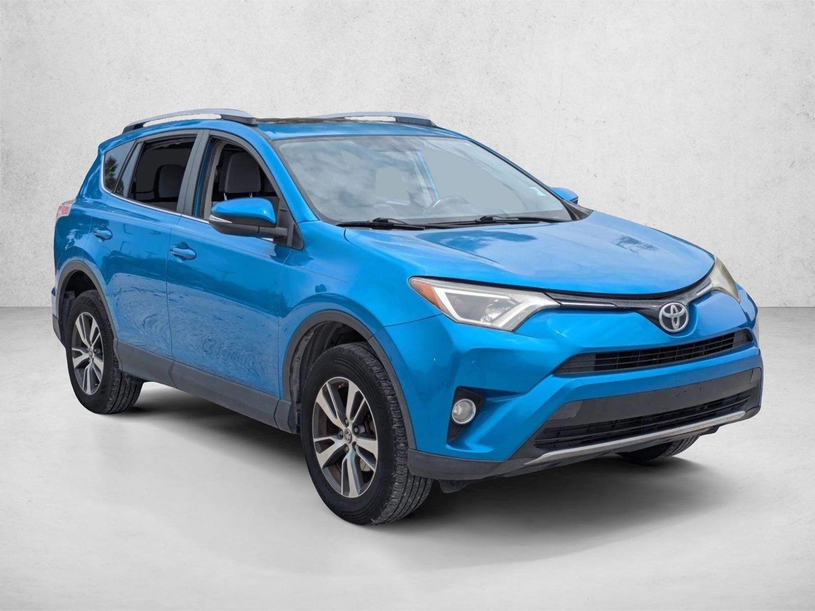 2016 Toyota RAV4 FWD 4dr XLE (GS)