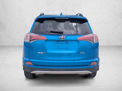 2016 Toyota RAV4 FWD 4dr XLE (GS)