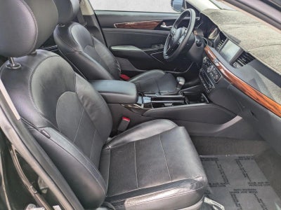 2017 Kia Cadenza Premium Sedan