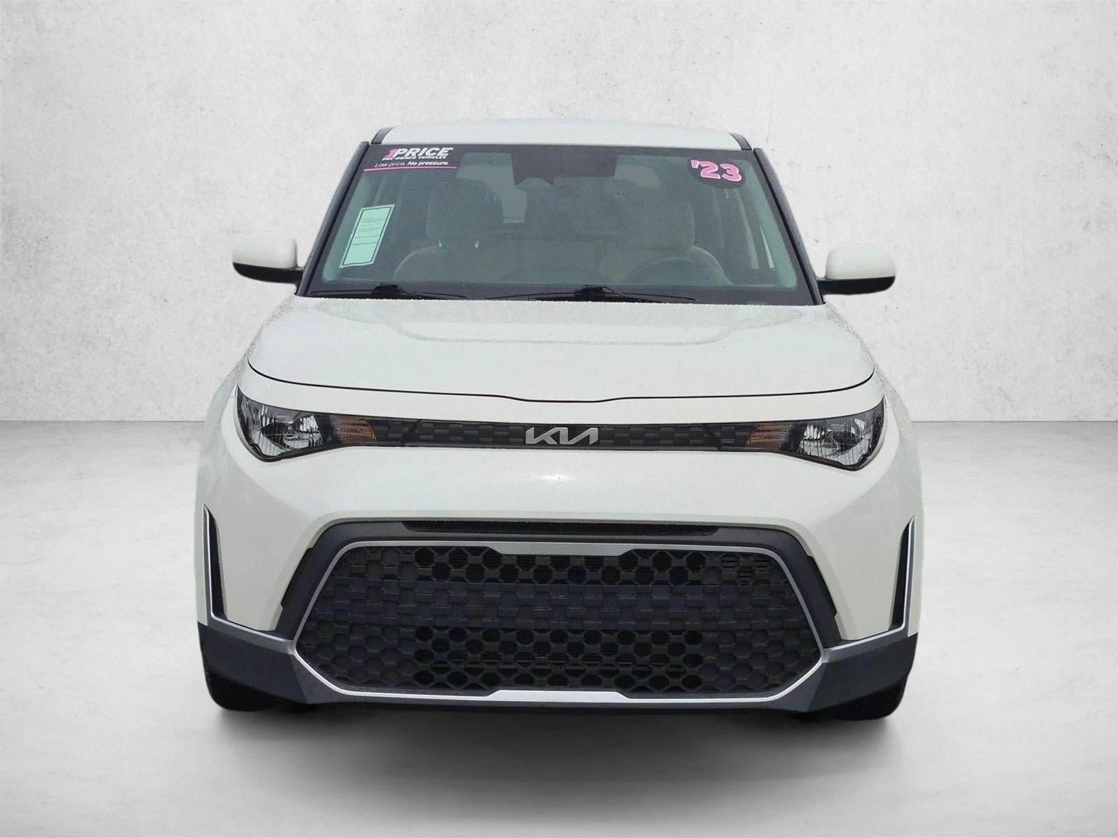 2023 Kia Soul LX IVT