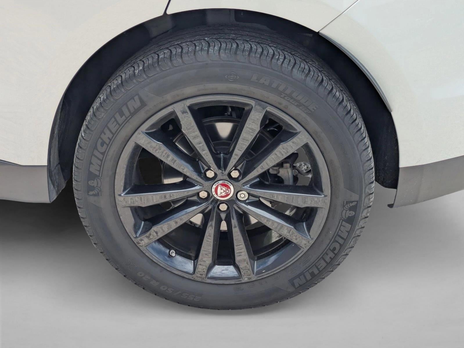 2019 Jaguar F-PACE 25t Prestige AWD