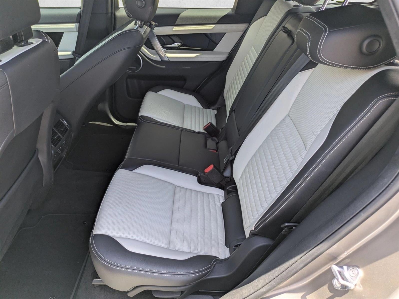 2023 Land Rover Discovery Sport S R-Dynamic 4WD