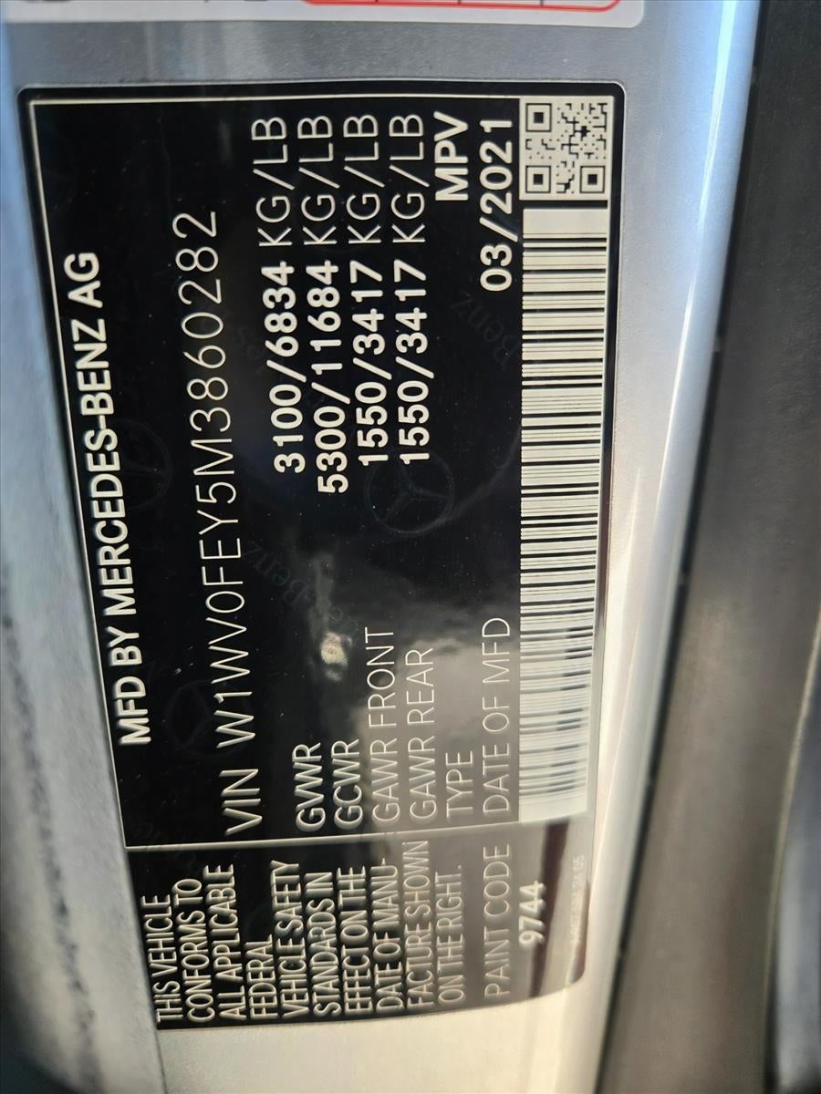 2021 Mercedes-Benz Metris Passenger Van Standard Roof 126" Wheelbase