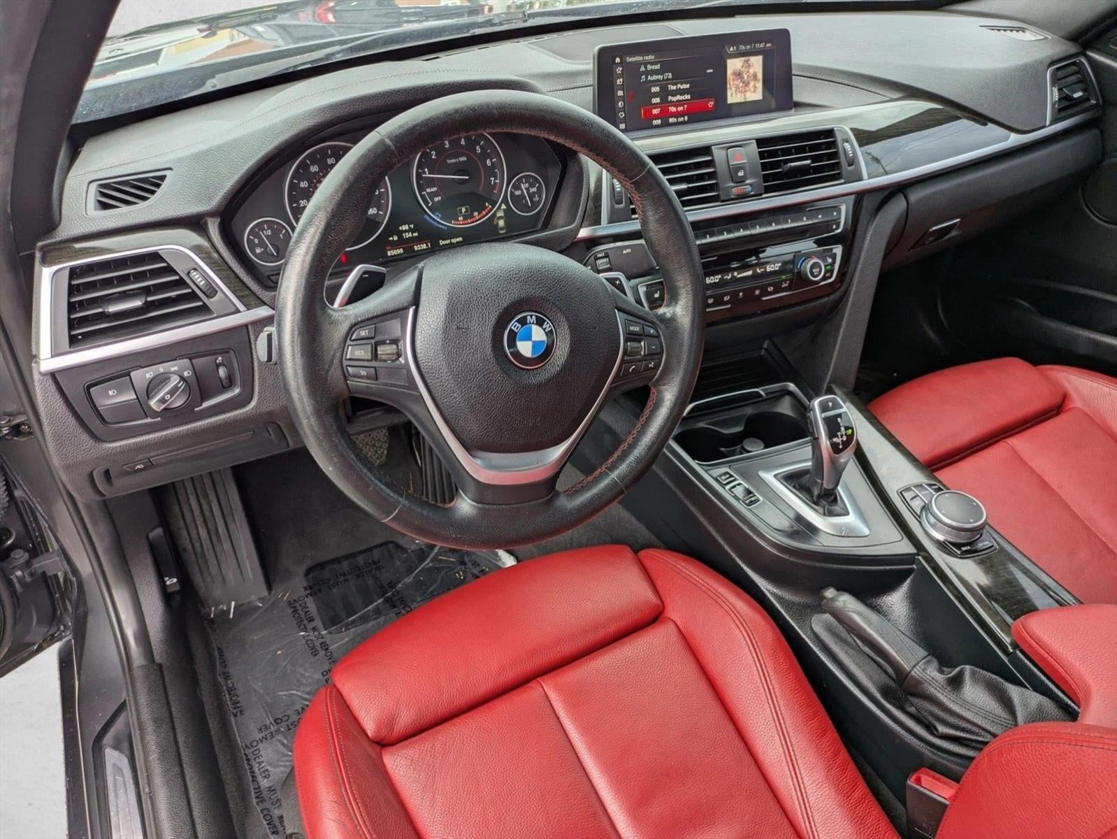 2018 BMW 330i Sedan