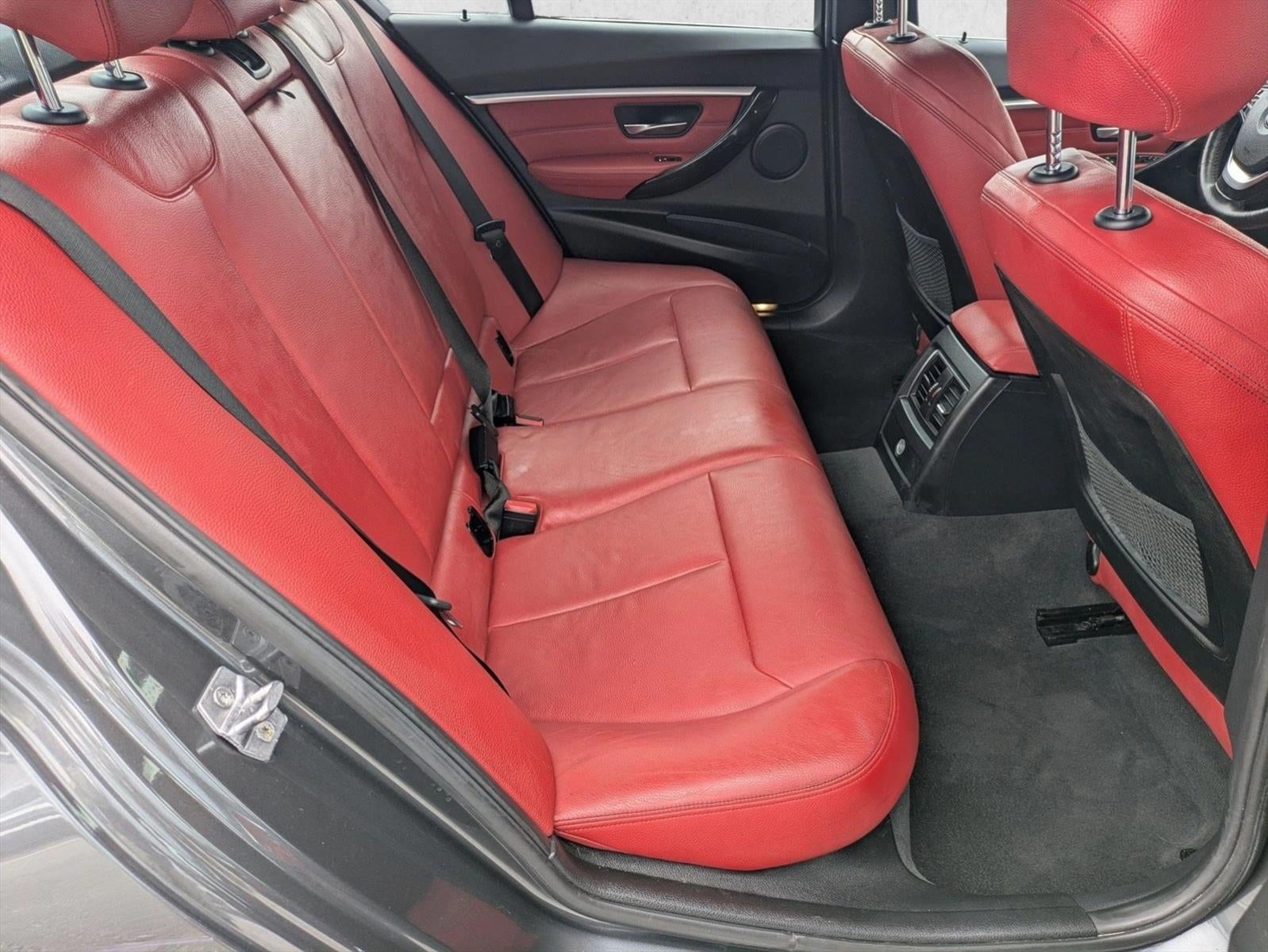 2018 BMW 330i Sedan