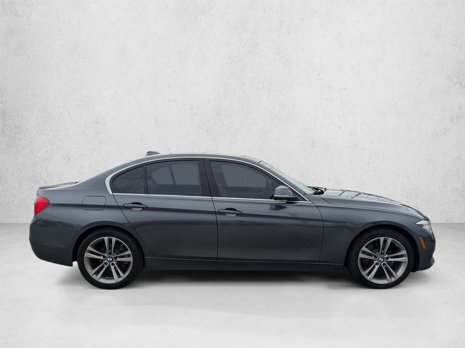 2018 BMW 330i Sedan