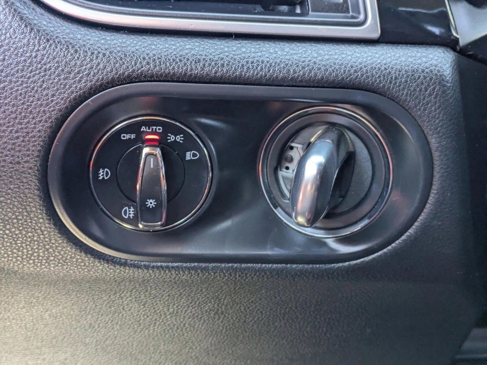 2016 Porsche Macan AWD 4dr S