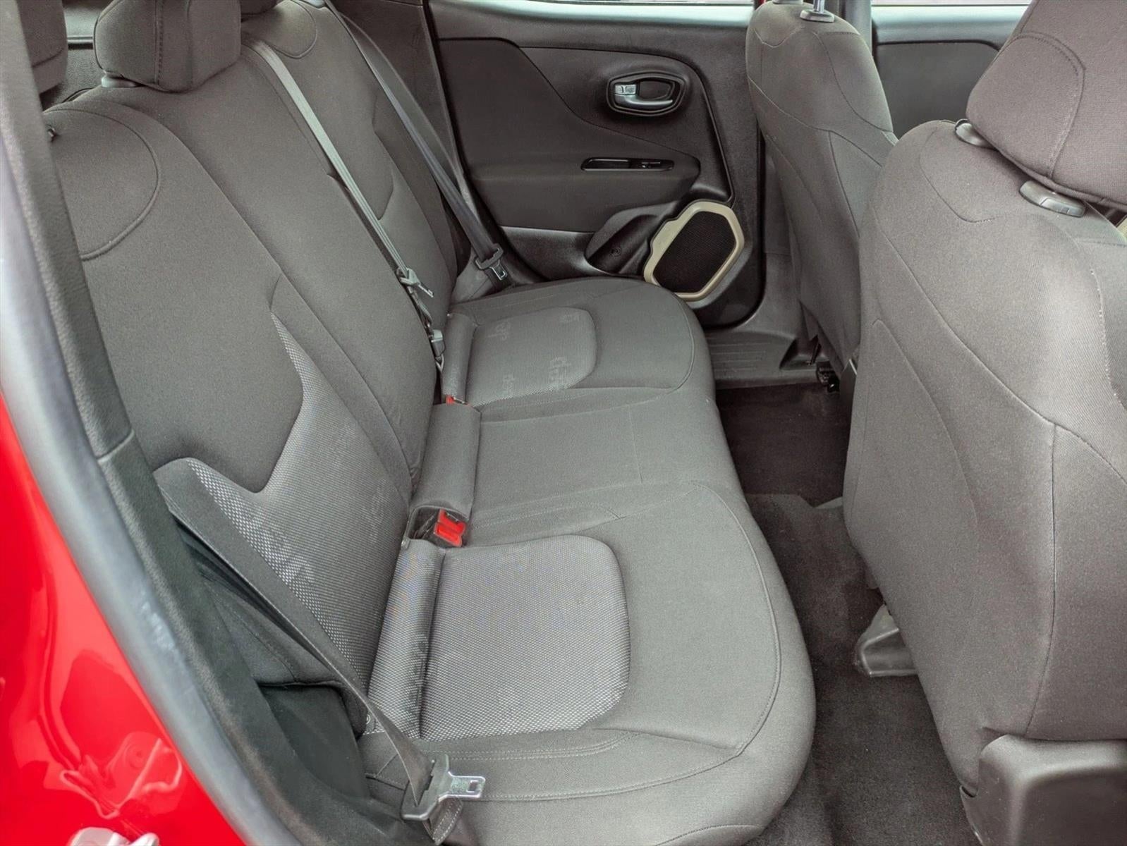 2016 Jeep Renegade FWD 4dr Sport