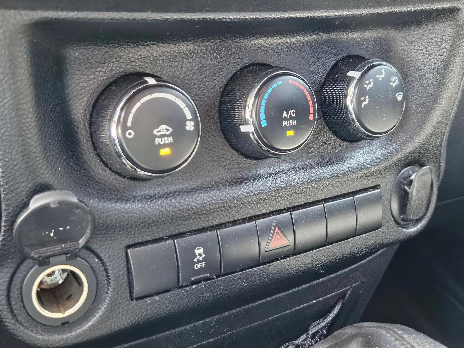 2012 Jeep Wrangler Unlimited 4WD 4dr Sport