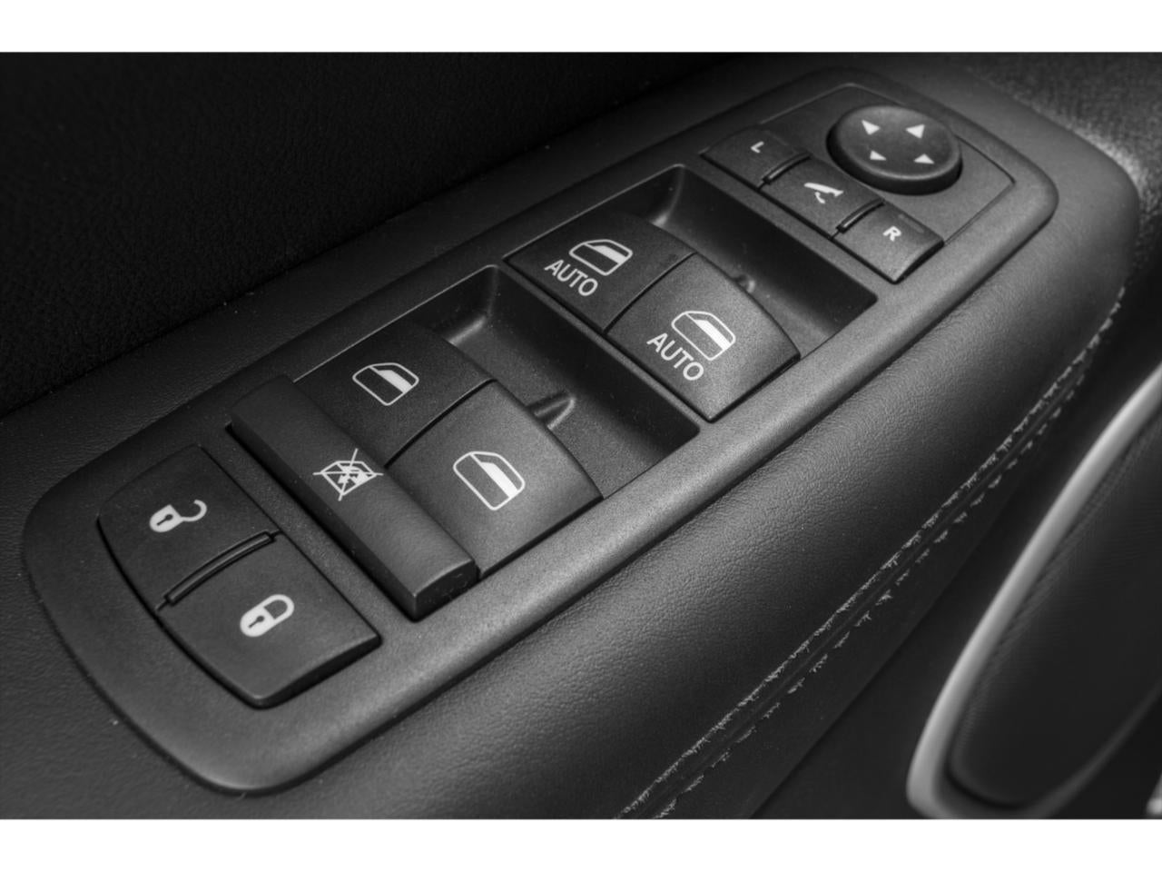 2015 Jeep Grand Cherokee 4WD 4dr Summit
