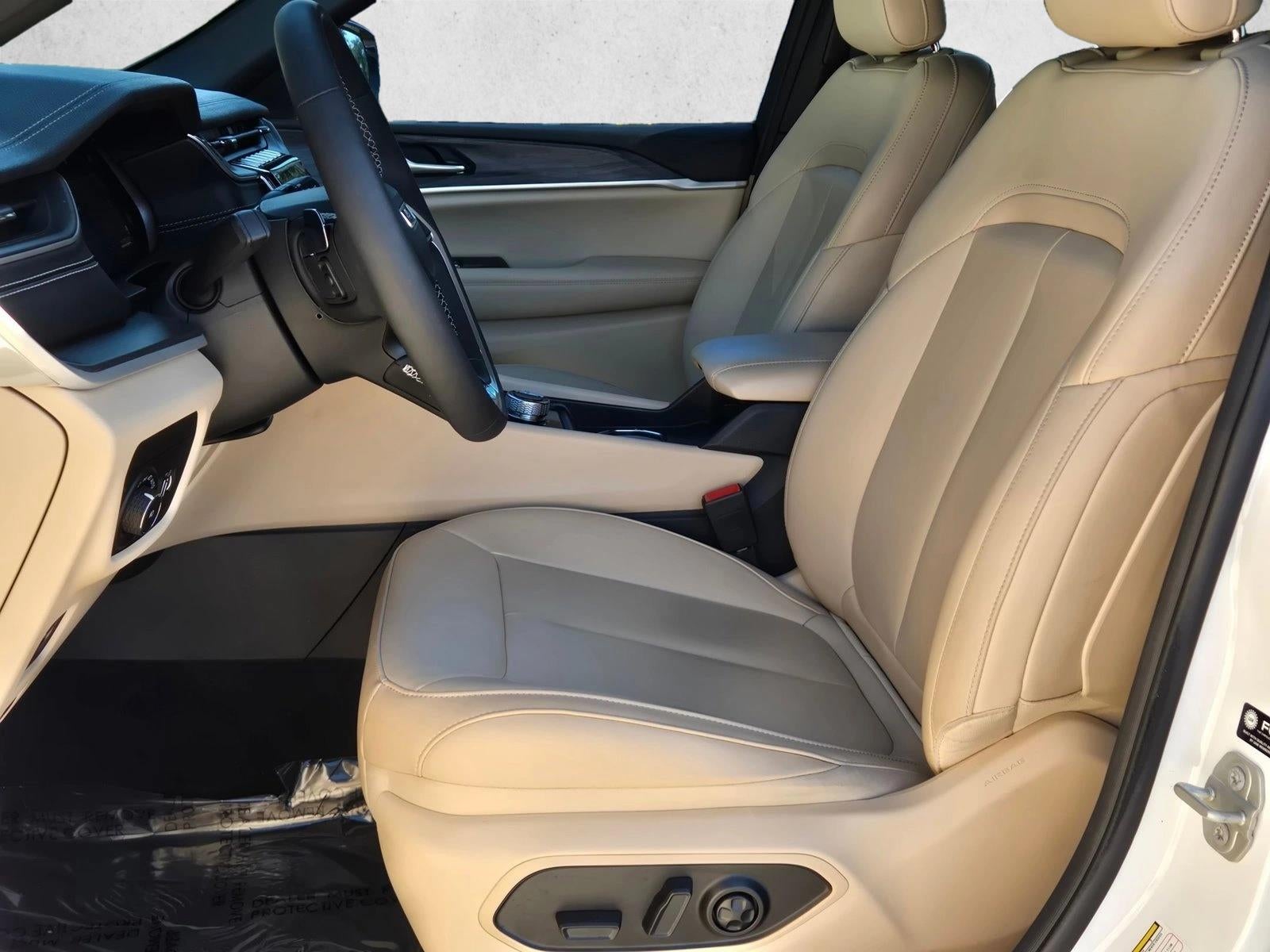 2023 Jeep Grand Cherokee Limited 4x2