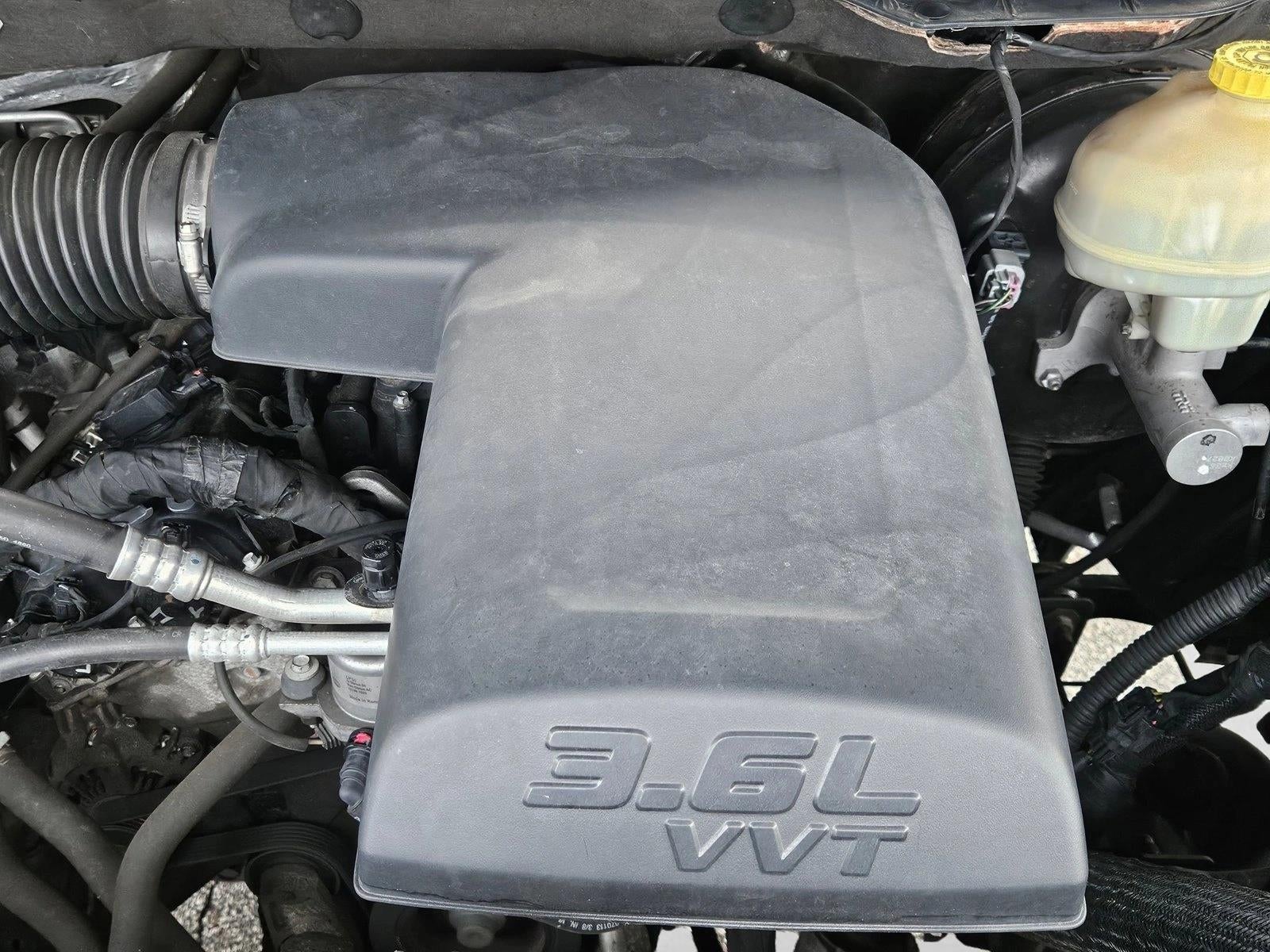 2014 RAM 1500 2WD Quad Cab 6.4 Ft Box Big Horn