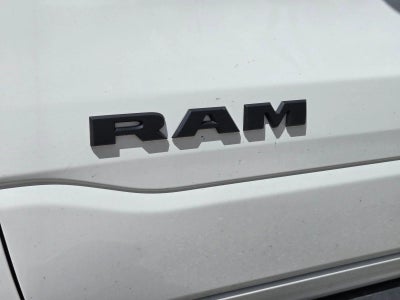 2020 RAM 1500 Big Horn 4x4 Crew Cab 5'7" Box