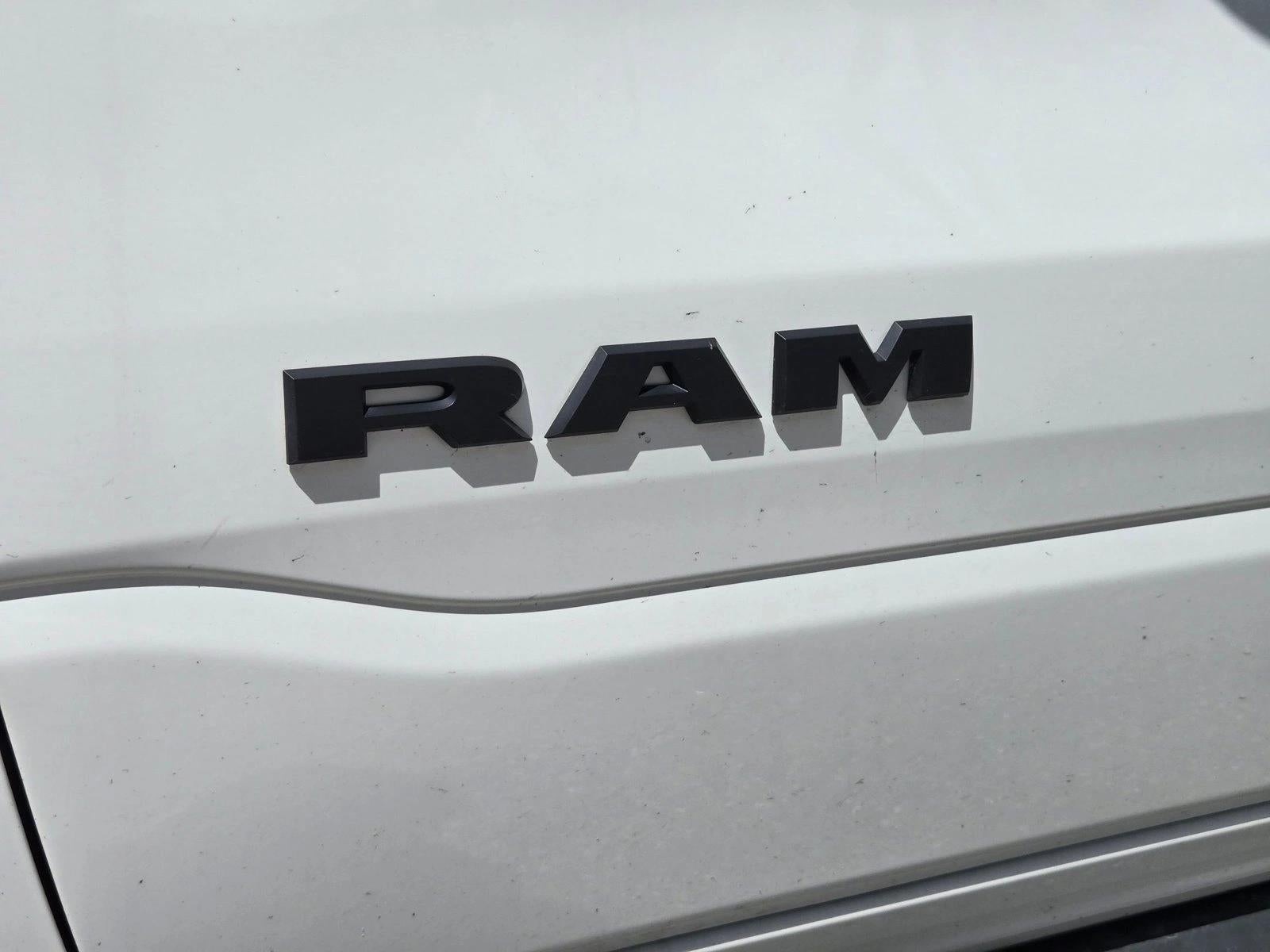 2020 RAM 1500 Big Horn 4x4 Crew Cab 5'7" Box