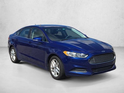 2016 Ford Fusion 4dr Sdn SE FWD
