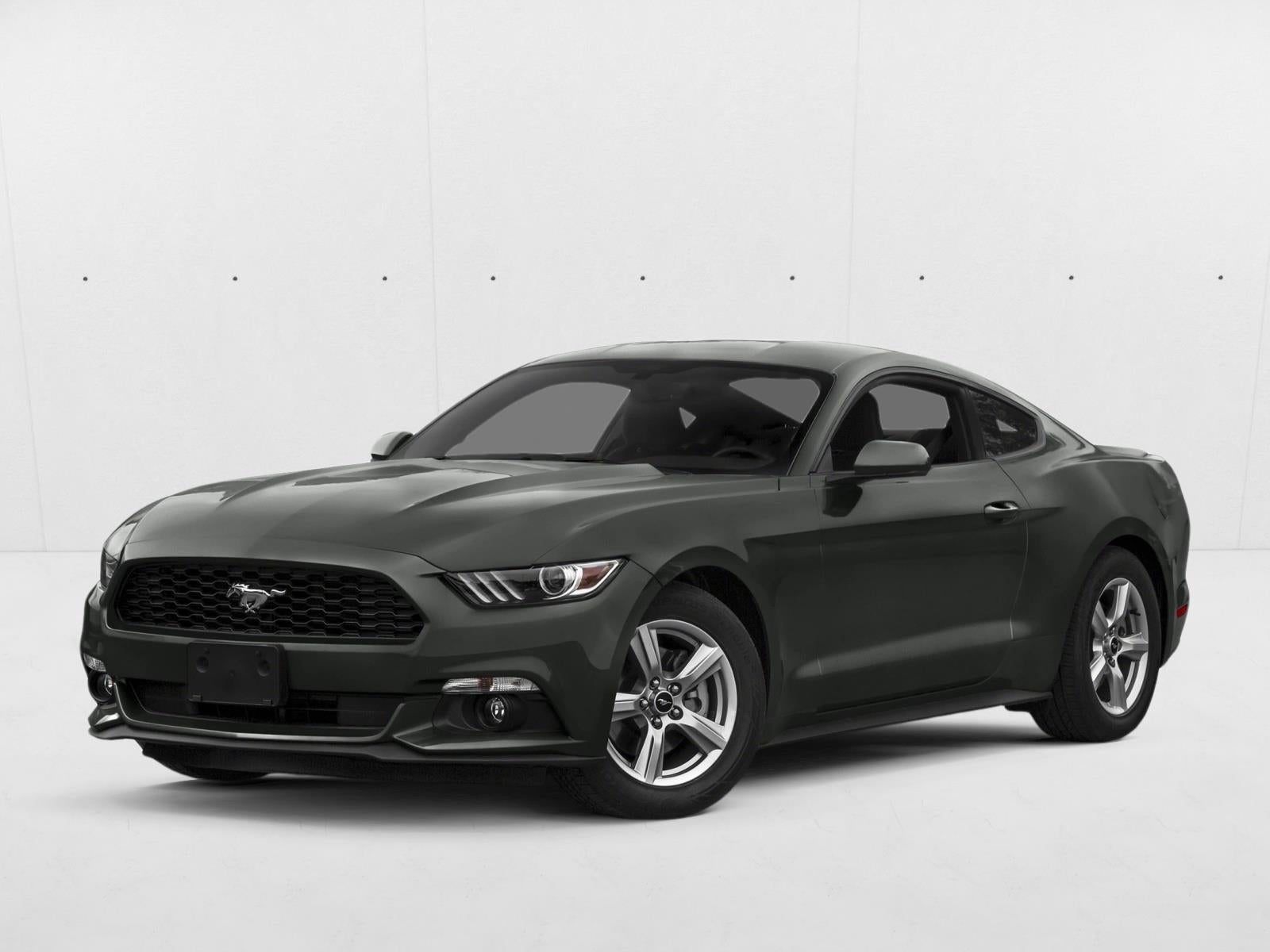 2015 Ford Mustang 2dr Fastback V6