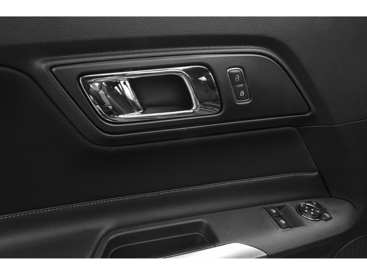 2015 Ford Mustang 2dr Fastback V6