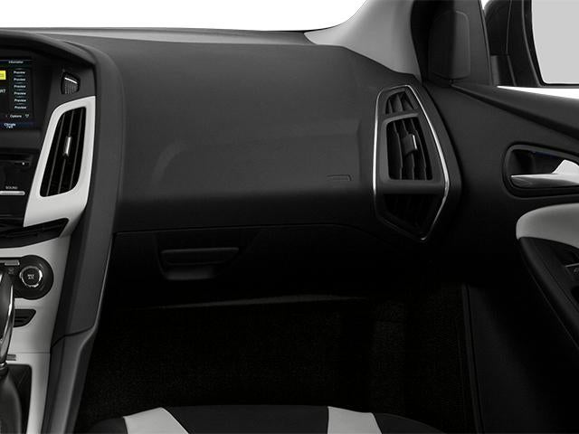2014 Ford Focus 4dr Sdn S