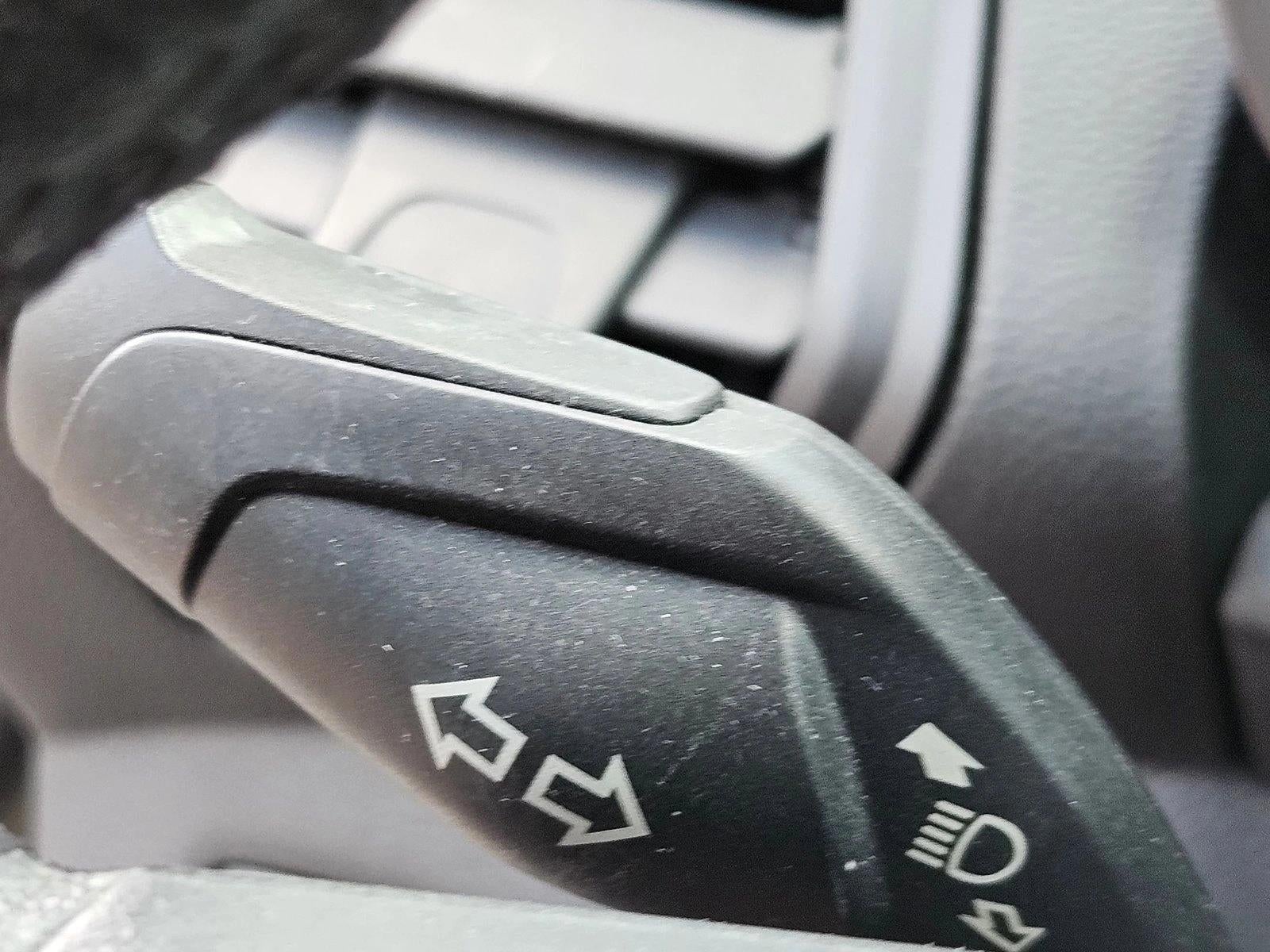 2015 Ford C-Max Hybrid 5dr HB SEL