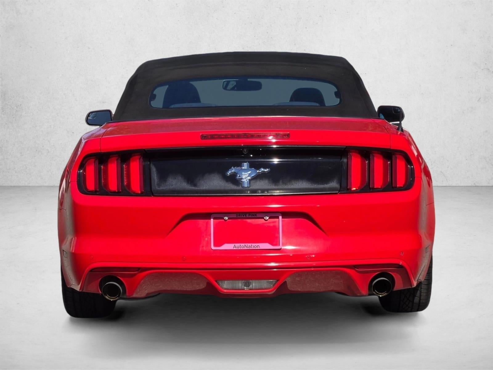 2015 Ford Mustang 2dr Conv V6