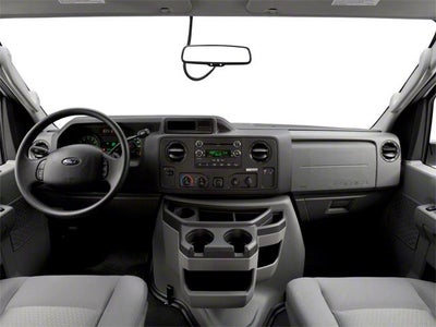 2013 Ford Econoline Wagon E-350 Super Duty XLT